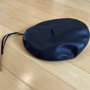 NWOT Eugenia Kim Carter Black Leather Beret